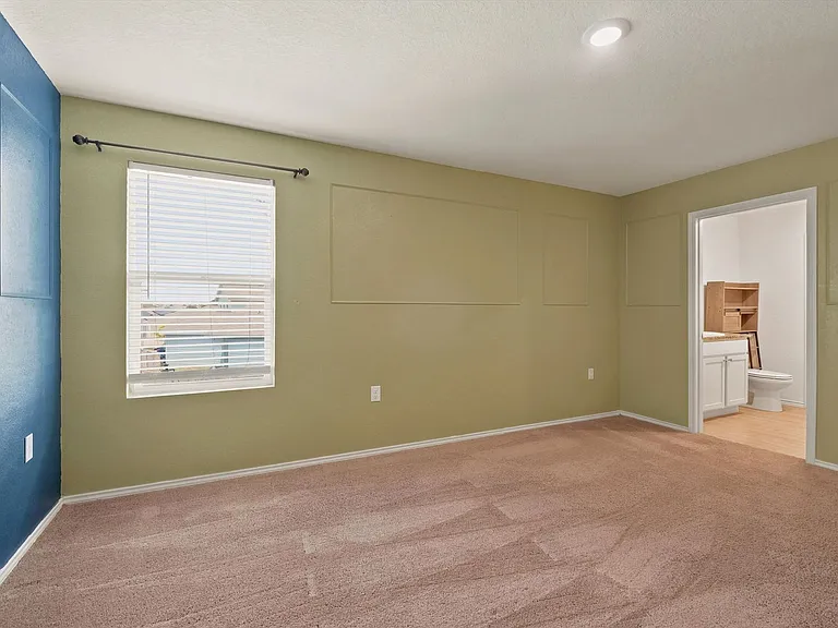13118 Levi Ter — Photo 17