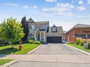 17 Winegarden Trl, Hamilton, ON