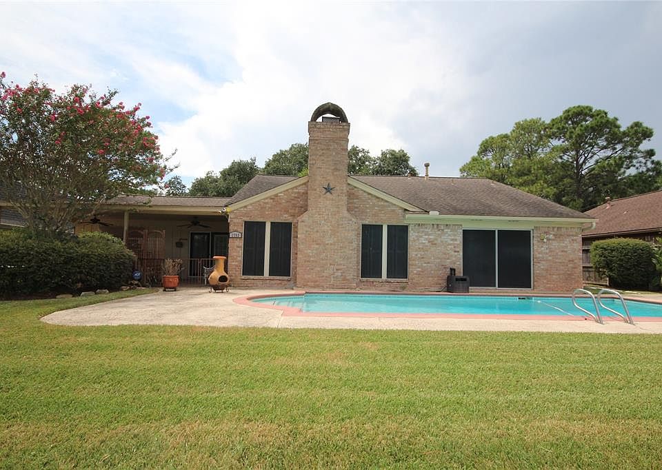 1st image of 2703 E Pebble Beach Dr