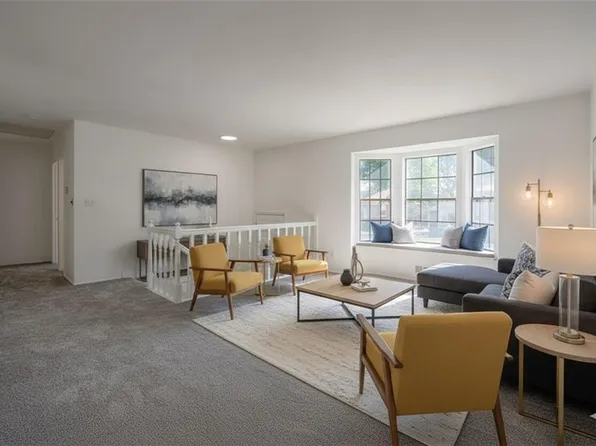 7908 E 119th Ter, Grandview, MO 64030