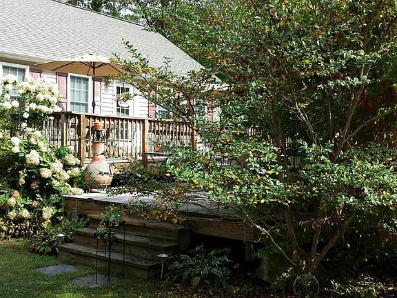 Did you see our lovely path to Guest home...