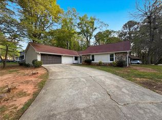 1430 Stoneleigh Hill Rd, Lithonia, GA 30058