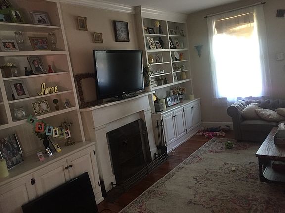 3rd image of 616 N 27th St