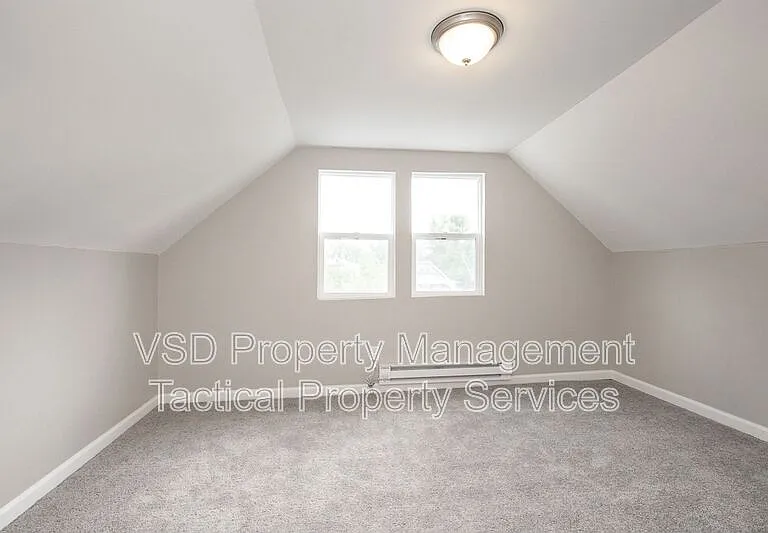 3694 E 147th St #UP — Photo 18