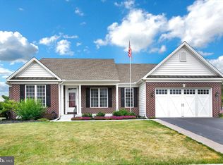 125 Stafford Dr, Hanover, PA 17331