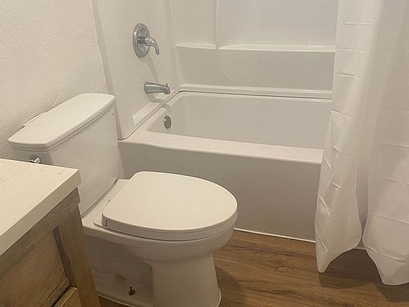5th image of 7212 Golden Rule Ave