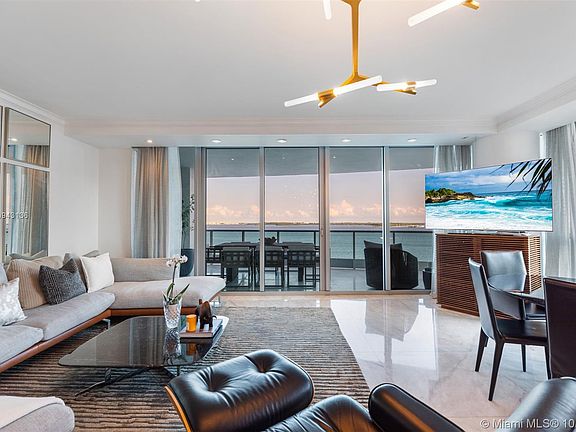 2nd image of 1331 Brickell Bay Dr APT 1011
