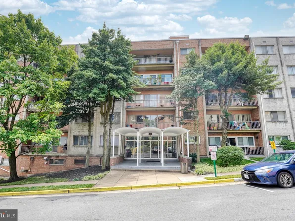 5801 Quantrell Ave APT 503, Alexandria, VA 22312