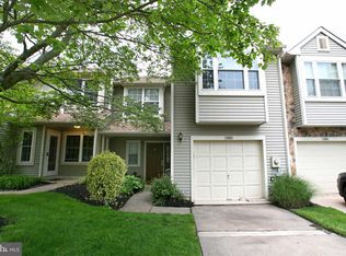 403 Masters Dr, Blackwood, NJ 08012