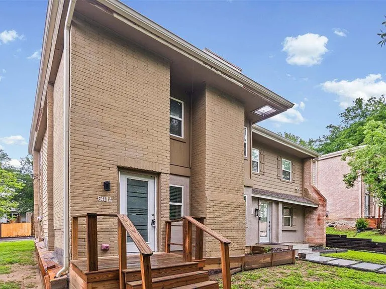 6401 Chimney Creek Cir #A — Photo 2