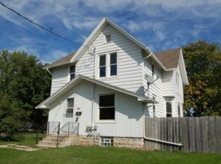 1601 Highland Ave, Waukesha, WI 53186
