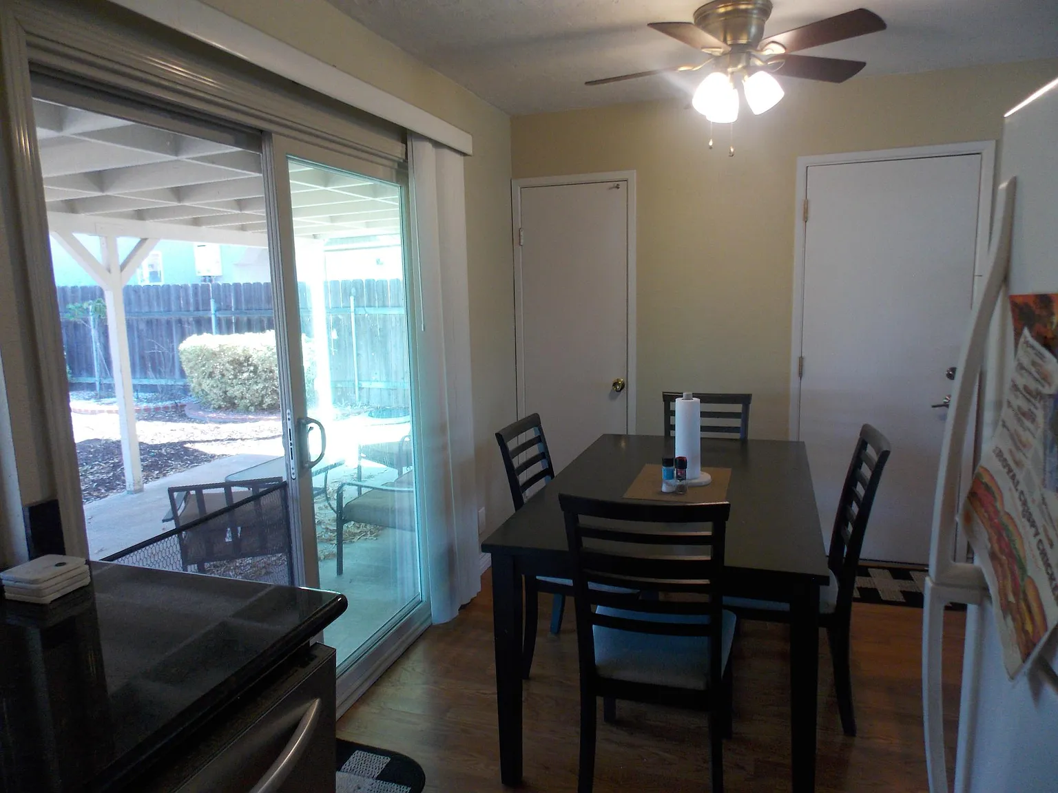2 bed, 768 sqft, $3,275 — Photo 3