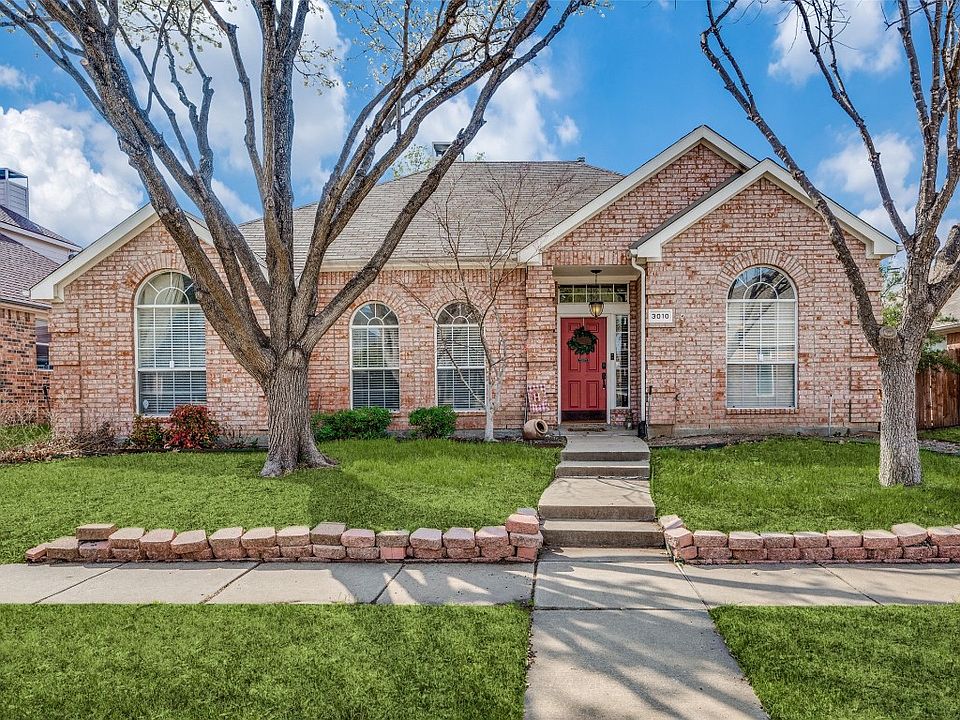 1st image of 3010 Palmtree Dr