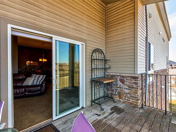 3rd image of 6350 Coachlight Dr Unit 3308