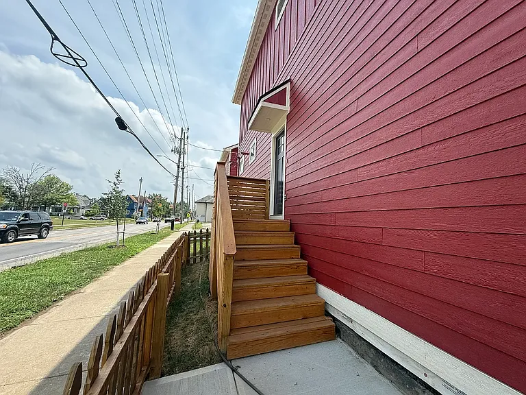 1651 Spann Ave #B — Photo 8