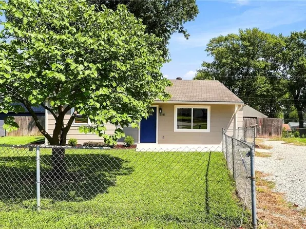 2141 Normandy Ln, Kansas City, KS 66106