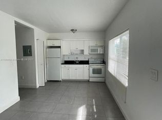 2821 SW 39th Ave #2, Miami, FL 33134