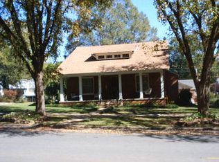 1112 N Montgomery Ave, Sheffield, AL 35660