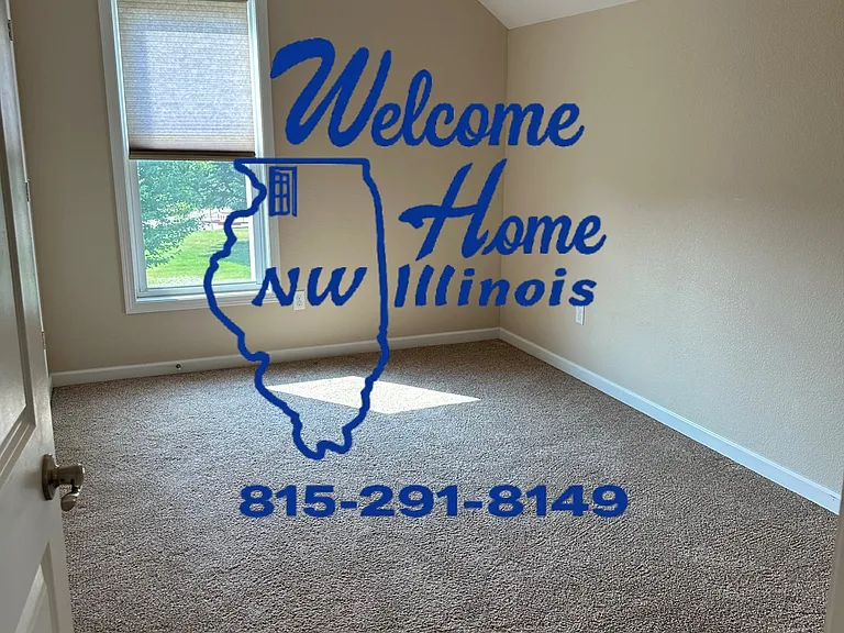 323 1/2 N Schuyler St — Photo 24