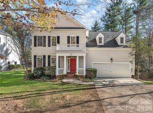 906 Woodvine Rd, Asheville, NC 28803