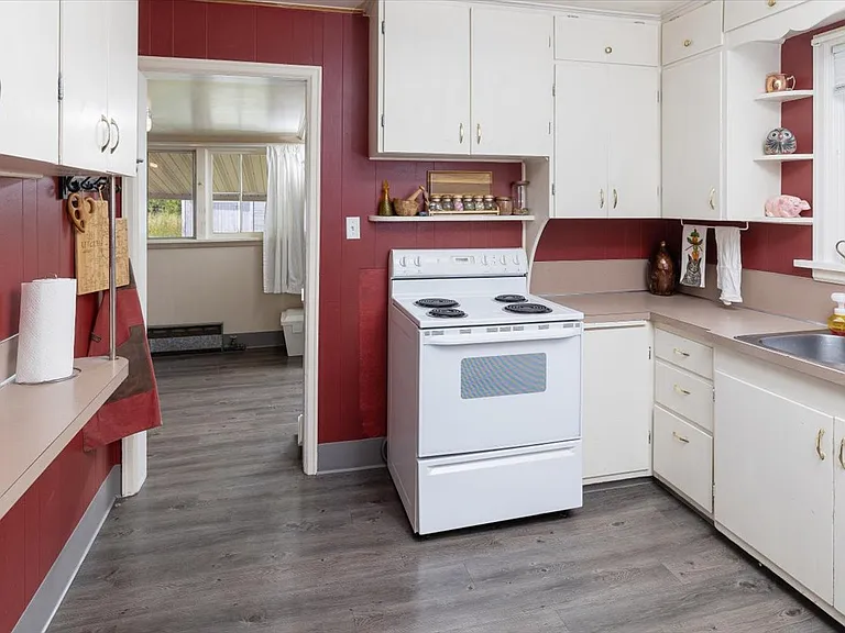 729 E 200 N #1 — Photo 10
