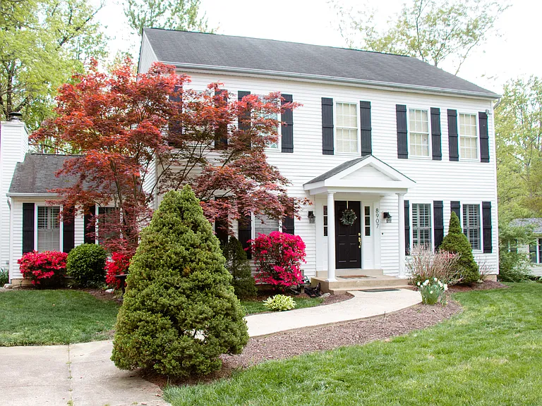 8907 Jameson St — Photo 50