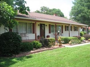 976 Moorefield Bridge Rd, Danville, VA 24540