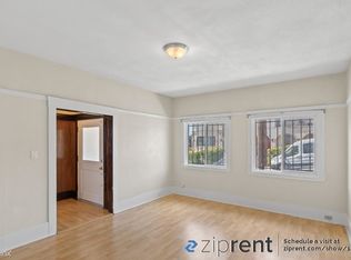 1104 E 24th St, Oakland, CA 94606