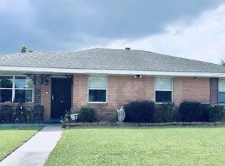 5000 Schindler Dr, New Orleans, LA 70127