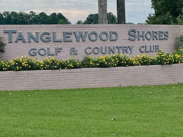 Off Of Chestnut Dr, Bracey, VA 23919