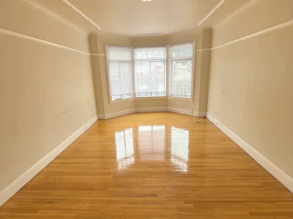 940 Bay St APT 1, San Francisco, CA 94109
