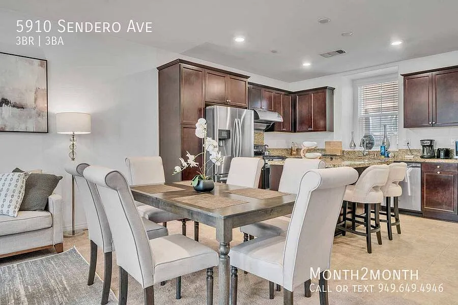 Chic Home on Sendero Ave — Photo 3