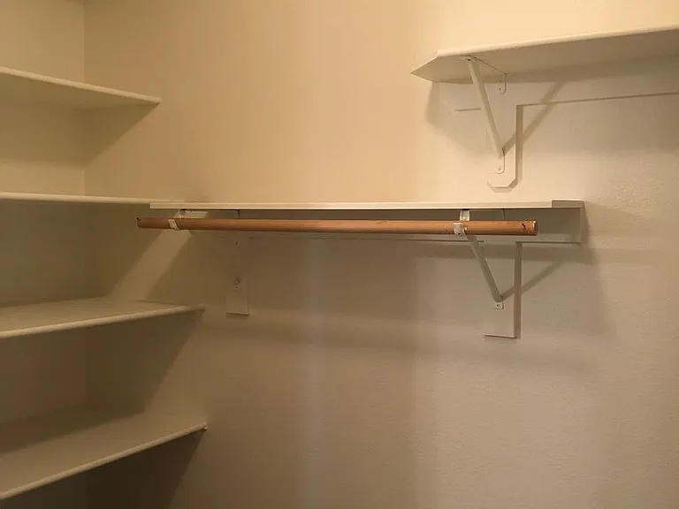 130 E Mills Dr #3 — Photo 27