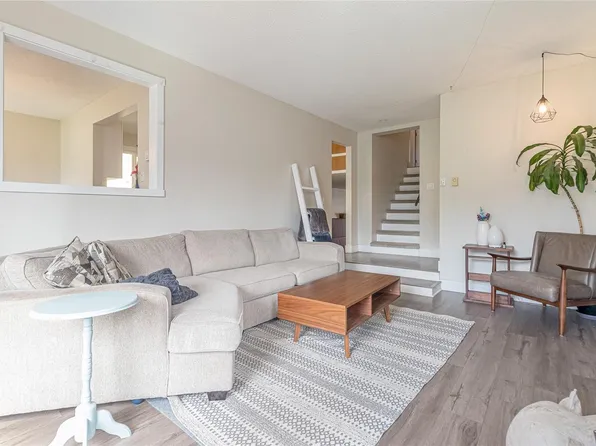 716 Obrien Pl, Nanaimo, BC V9R 6B1