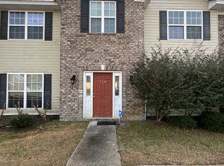 114 Caswell Ct, Hinesville, GA 31313