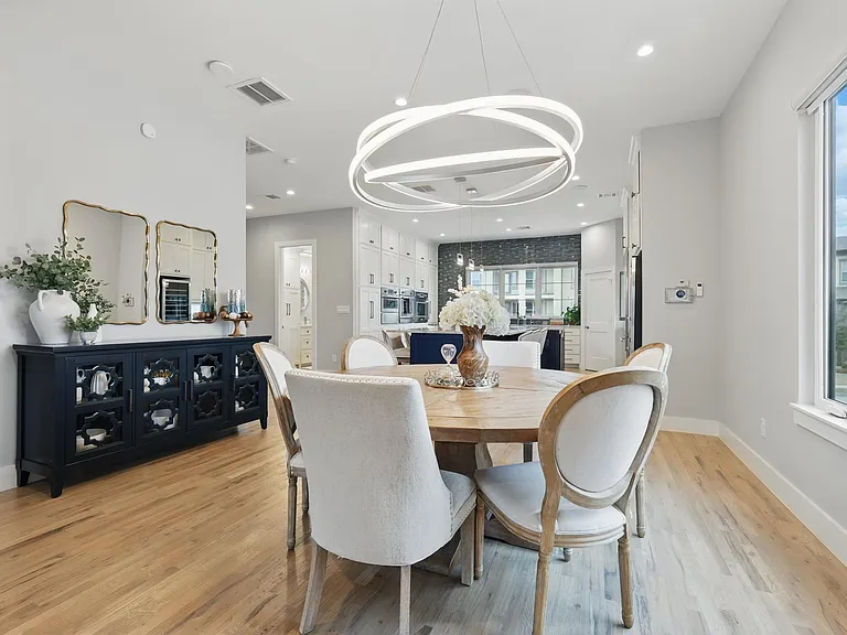 428 Northwood Dr — Photo 11