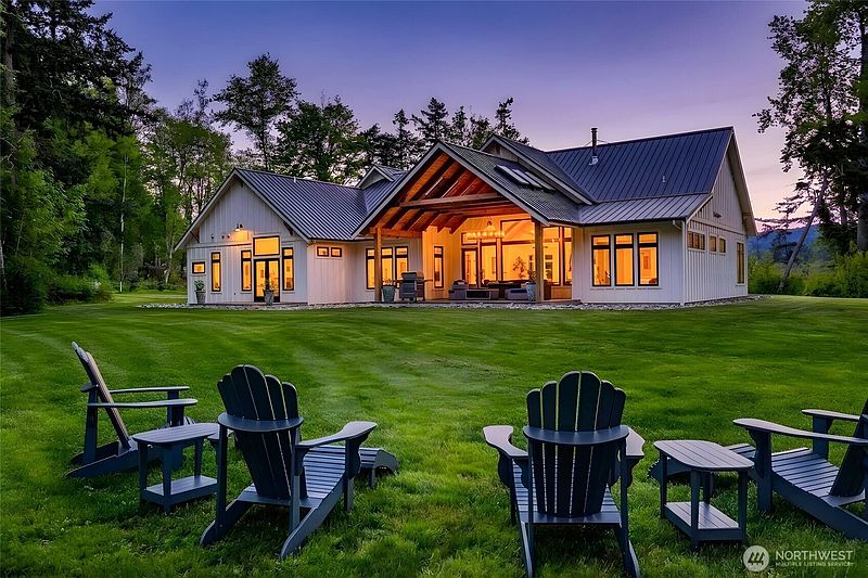 4th image of 5680 Paradise Lane