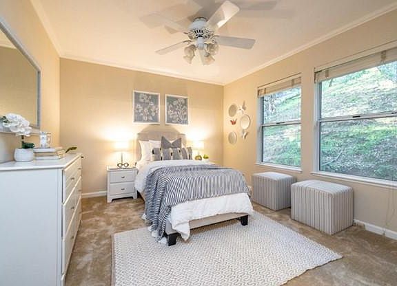 3rd image of 6 Torino Ln