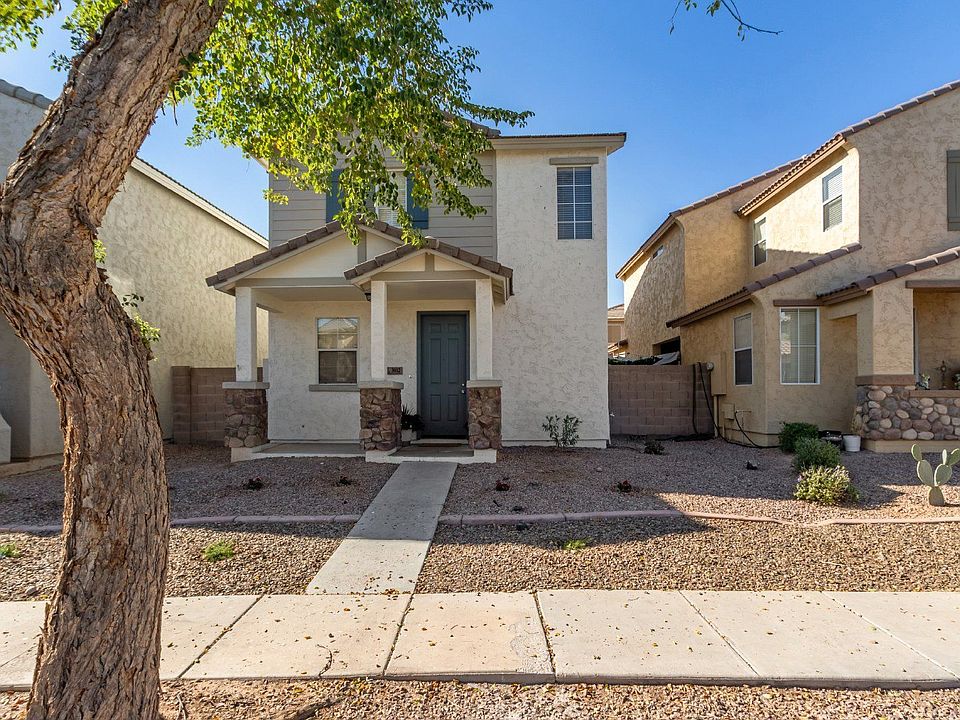 1st image of 3012 S 101st Dr