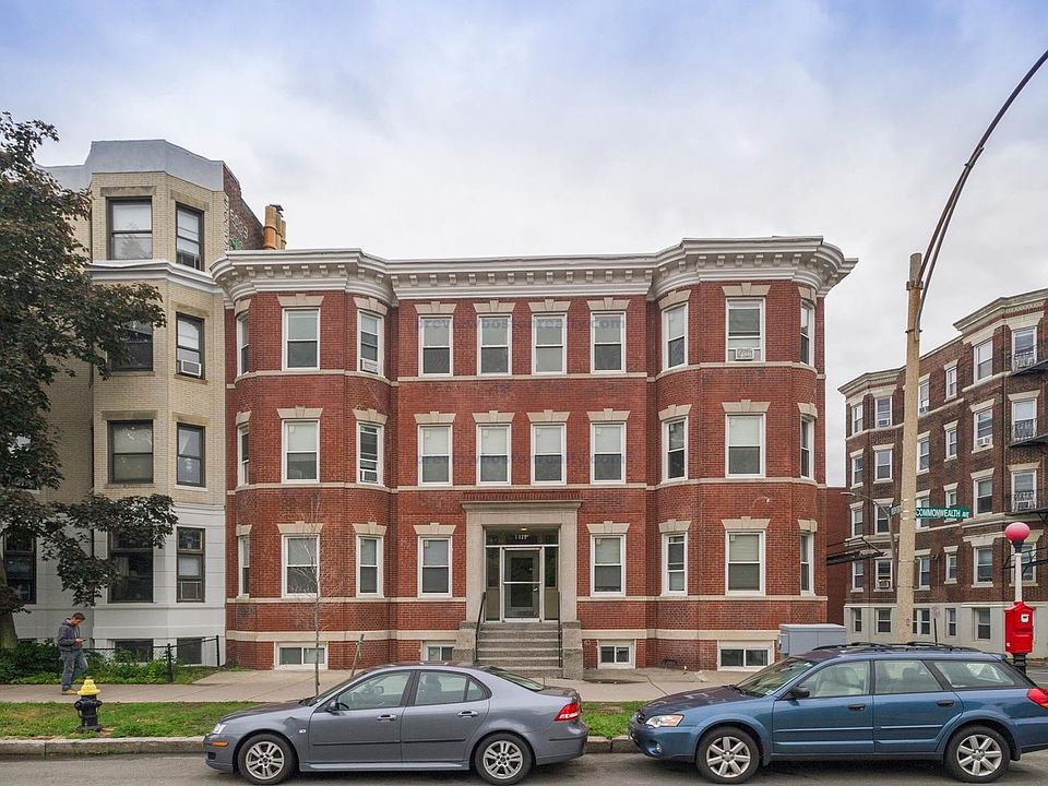 2nd image of 1322 Commonwealth Ave #17