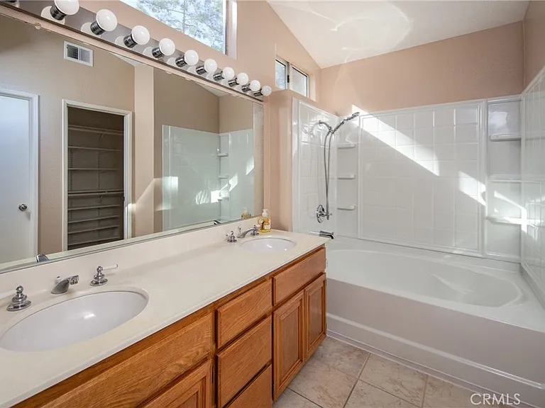 31255 Slate St #31255 — Photo 25