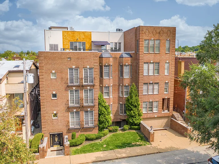 709 Copeland St — Photo 24