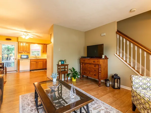 121 Dawn Drive, Hartford, VT 05001
