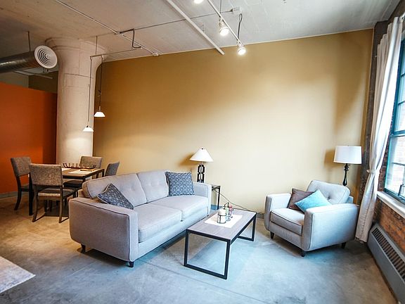 5th image of 250 Park Ave Unit 401