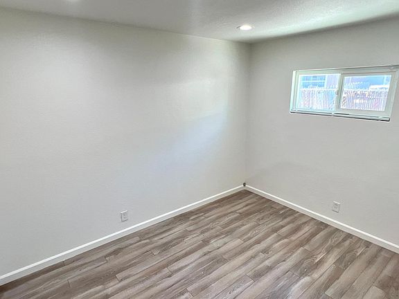 5th image of 186 Madoline St #A