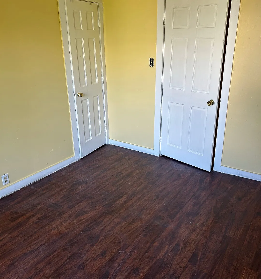 434 Baldwin St — Photo 2