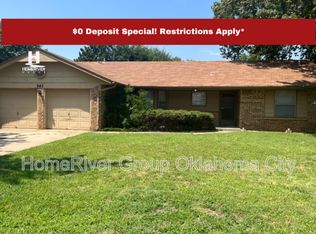 943 W Churchill Way, Mustang, OK 73064