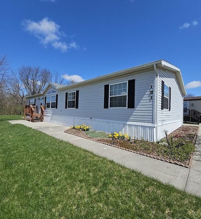 1st image of 101 Deercreek Cir