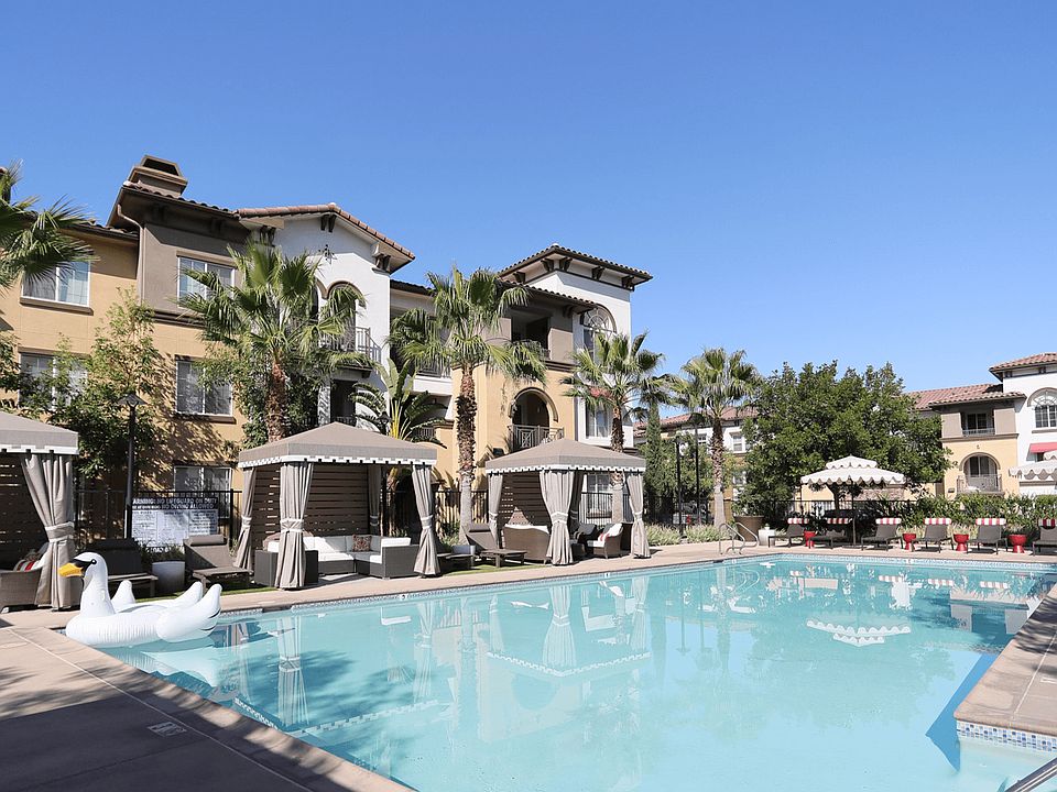 Capriana at Chino Hills 16301 Butterfield Ranch Rd Chino Hills CA