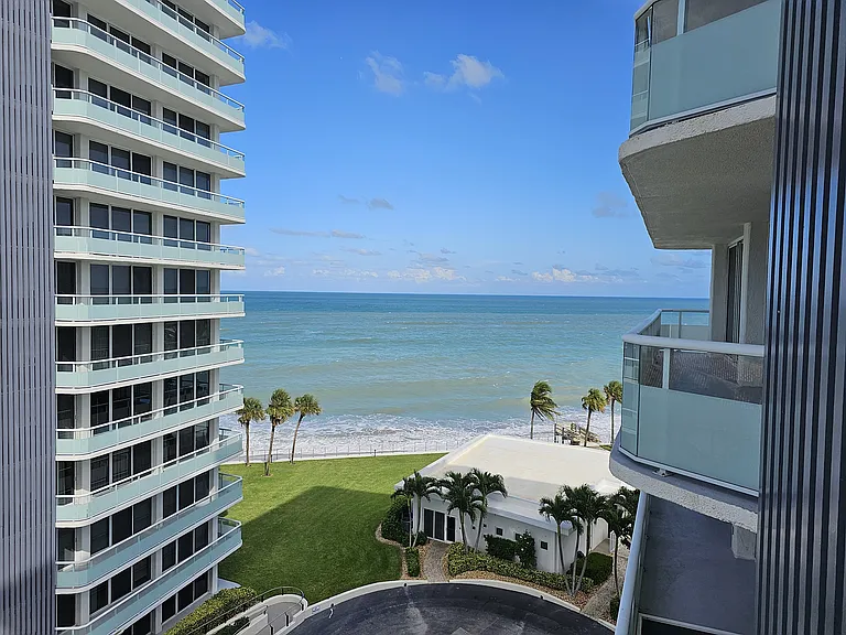 3554 Ocean Dr #702S — Photo 1